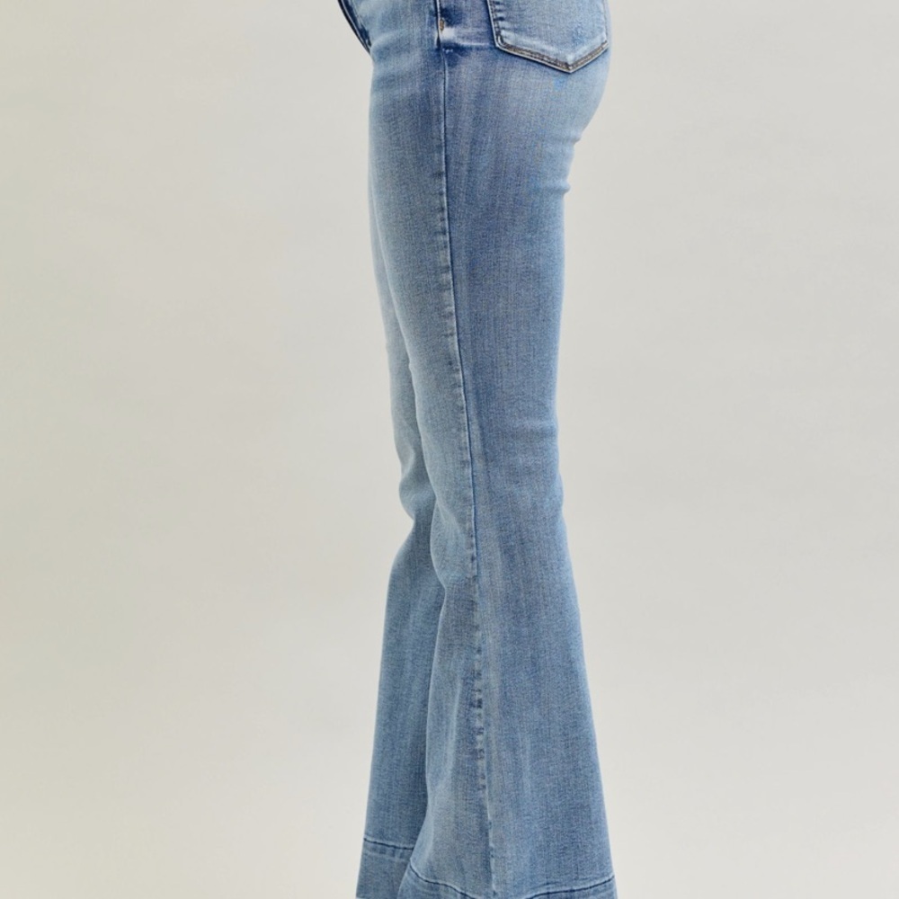 Judy Blue Classic Blue Flare Jeans for Women, new - Picture 6 of 16